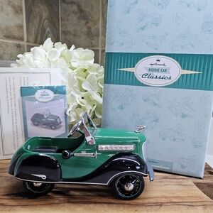 Hallmark Kiddie Car Classics 1937 Steelcraft "Junior" Streamliner